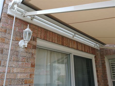 Awning supplier